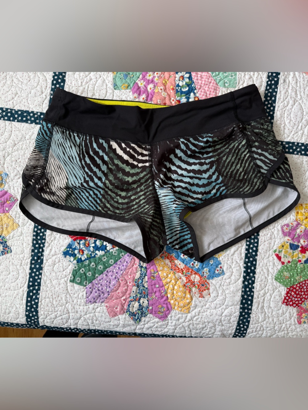 Lululemon Speed Shorts Seawheeze special edition